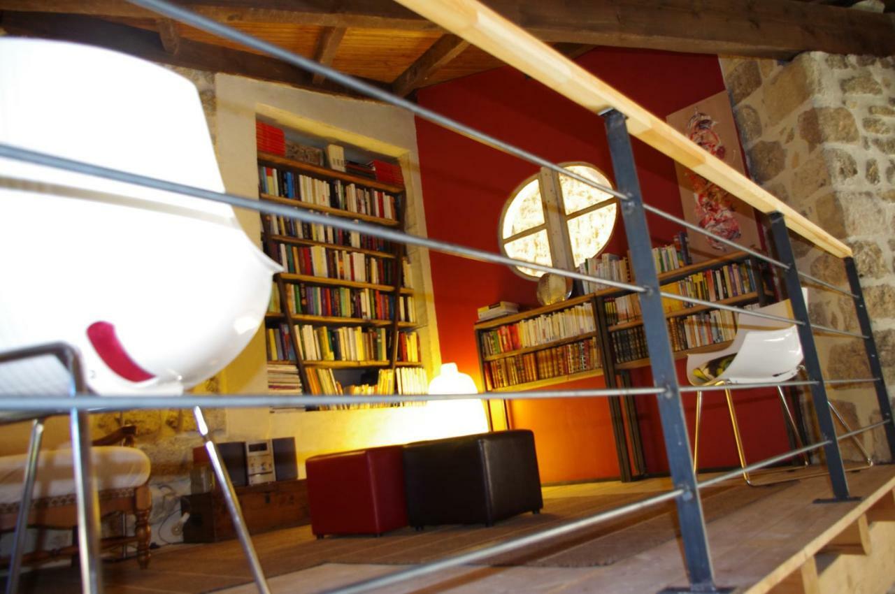 Hôtel La Haute Maurelle à Joannas Extérieur photo